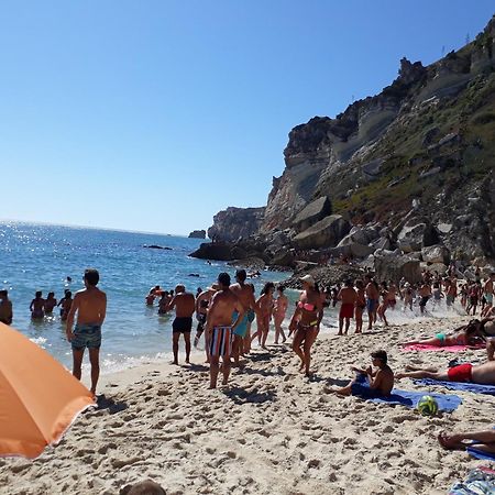 Marilaura'S Beach House Nazaré Extérieur photo